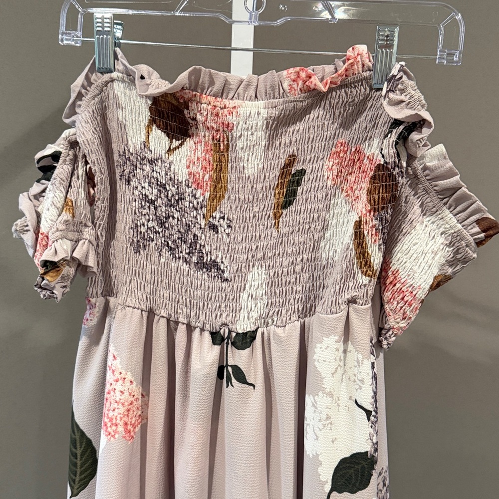 Floral Off the Shoulder Smocked Maxi Dress - Picture 4 of 6